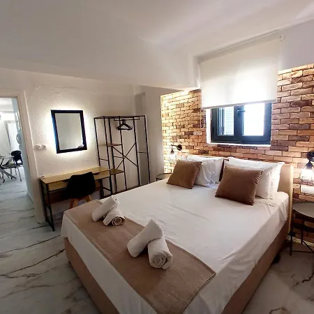 Salonikiou Apartment Akti Salonikiou