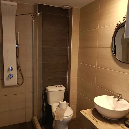 Salonikiou Apartment *
