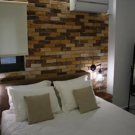 Apartment Salonikiou Akti Salonikiou