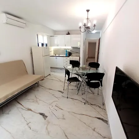 شقة Salonikiou