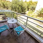 Apartment Salonikiou Akti Salonikiou