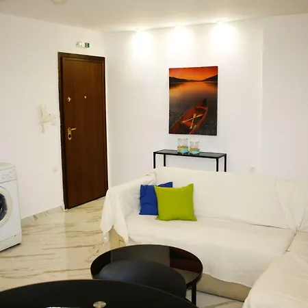 Apartment Salonikiou Akti Salonikiou